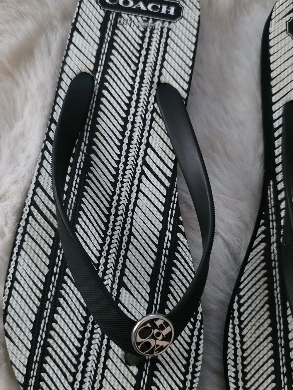 COACH Black and White Patterned Flip Flop Sandals